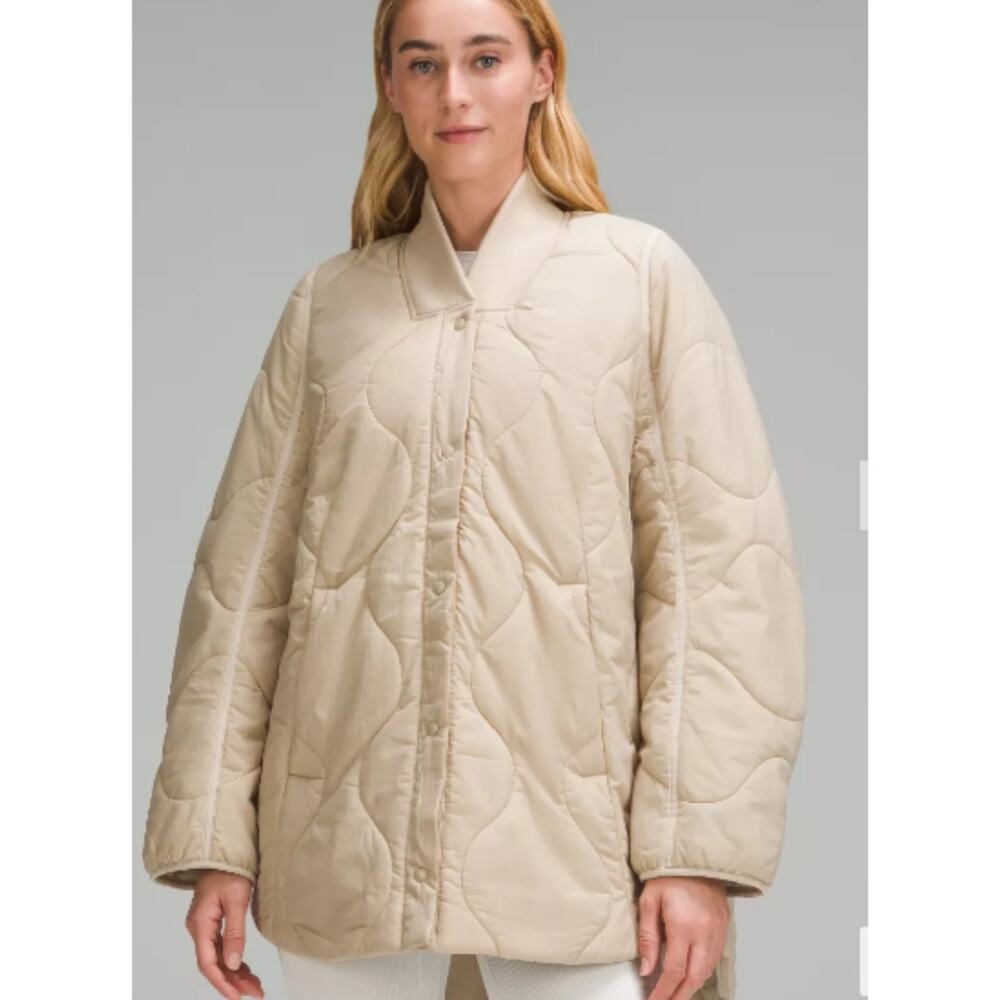 Lululemon Women’s 4 Beige Quilted Jacket Lightweight Warm Casual Outerwear